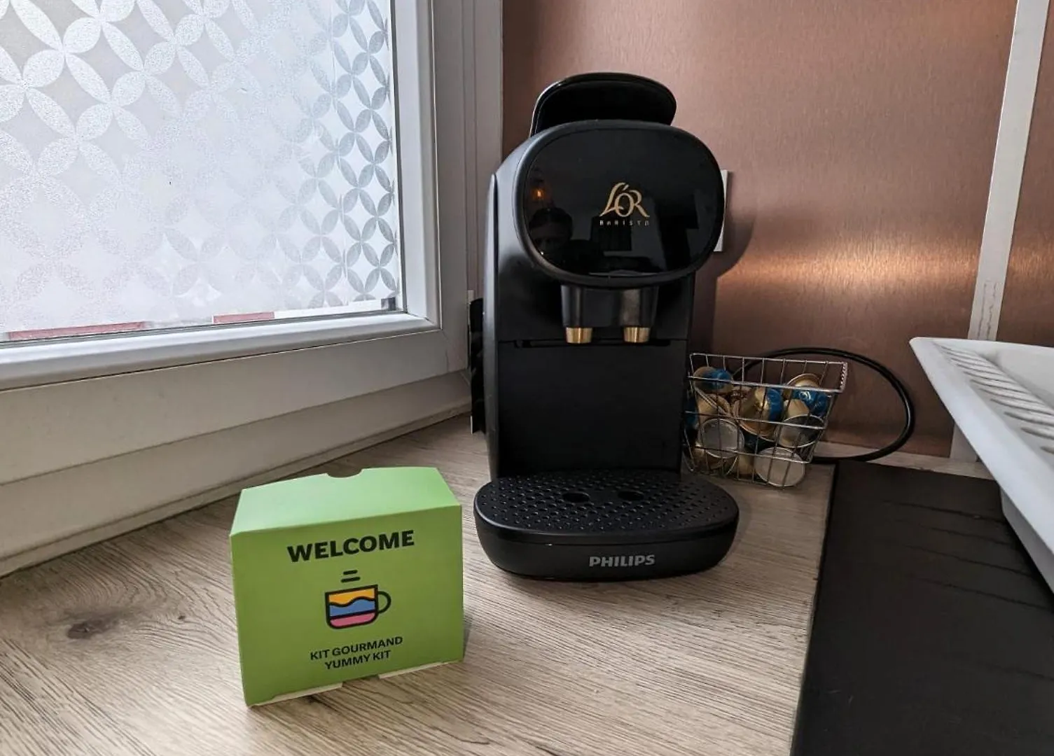 Vitrail Yourhosthelper Bayonne Apartman